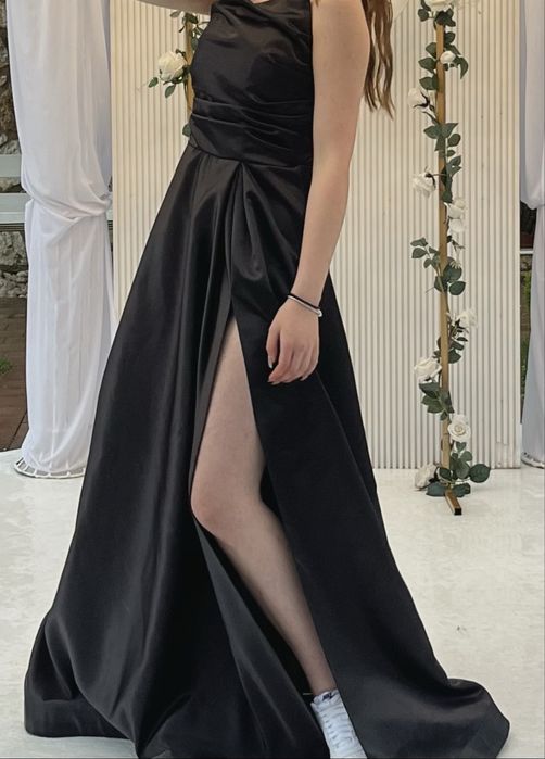 Rochie lungă elegantă