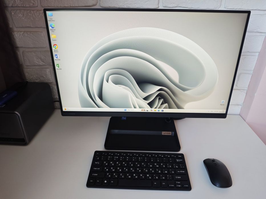Продам моноблок Lenovo 24"