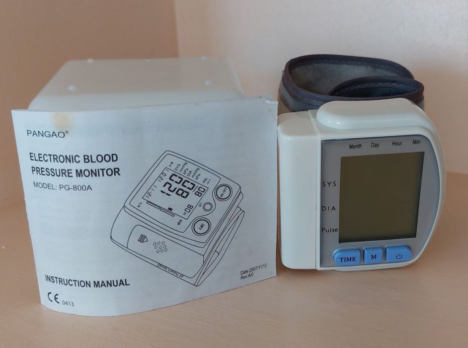 Тонометр на запястье