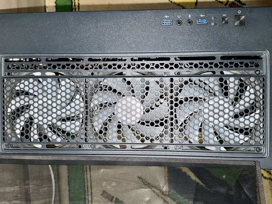 Продается мощный игровой компьютер