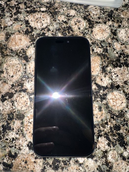 Iphone 15 vand sau schimb