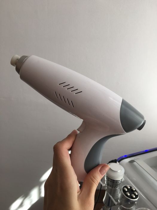 Косметологический аппарат