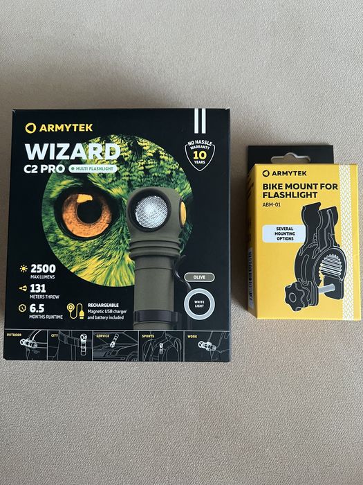 Фонарик Armytek Wizard