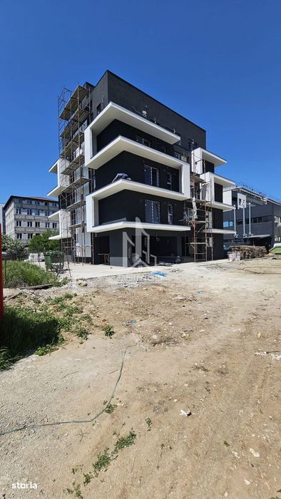 Apartament 2 camere decomandat cu 2 balcoane Postalionului.