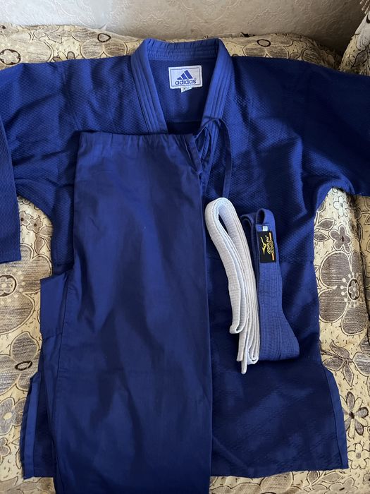 кимоно адидас новый