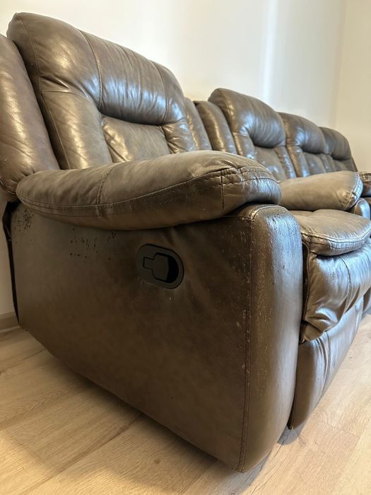 Canapea piele de vanzare