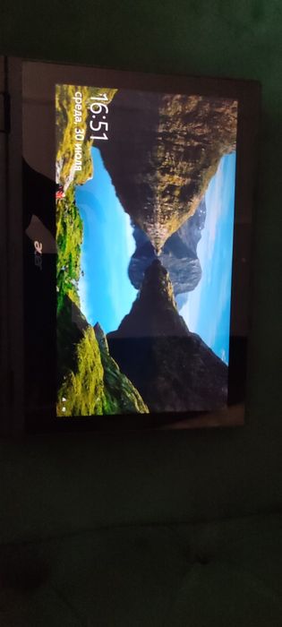 Ноутбук планшет         .