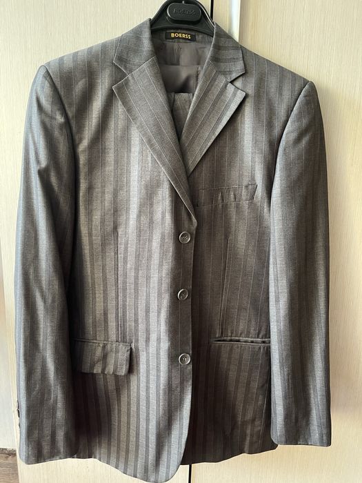 Классические костюмы