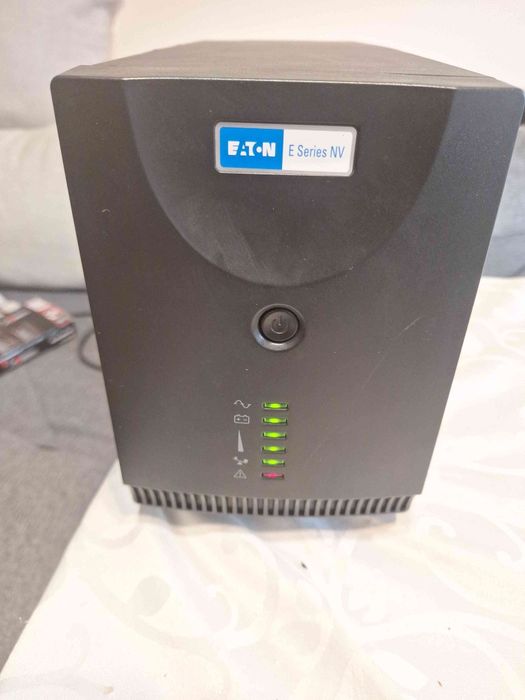 UPS Eaton NV 1400H - за ремонт - подмяна батерии или за части