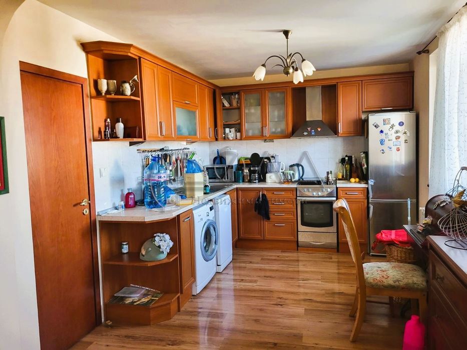 Продава се Къща в Банкя - 252 кв.м за 2461 €/кв.м - Снимка #4
