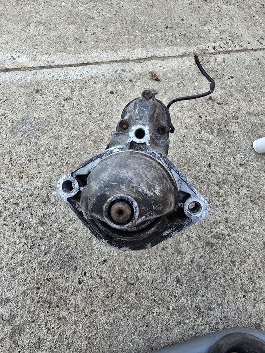 Vând electromotor Bmw E 39