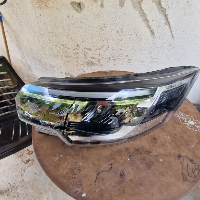 Nissan NV 300 full led face lift 2023 ляв фар