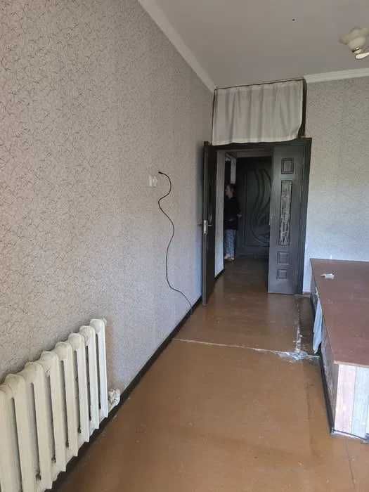 Юнусабад 4 3в4/2/4 80 м² Ипотека: Есть Ориентир: Шохсарой