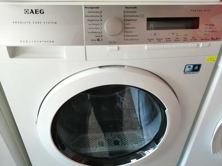 Сушилна машина с термо помпа AEG 8 кг