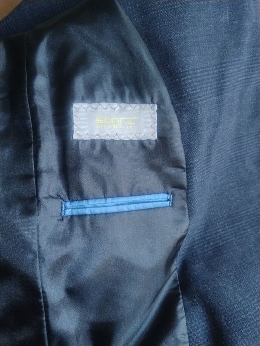 Costum elegant pentru bărbați