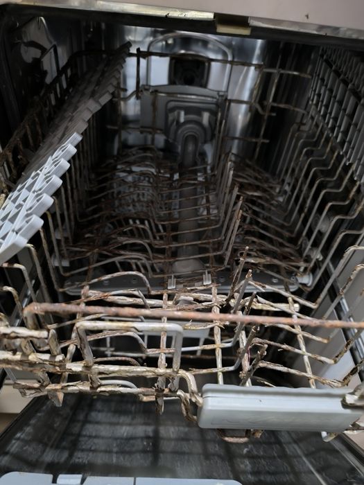 Продам посудомойку