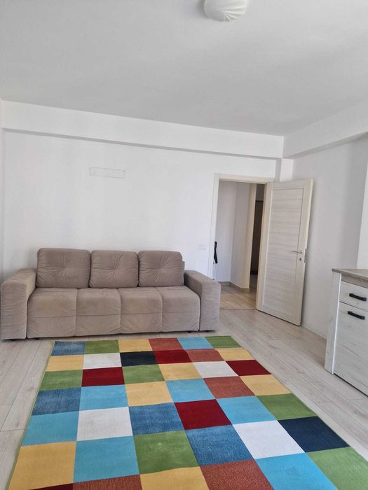 Garsoniera de închiriat Coressi