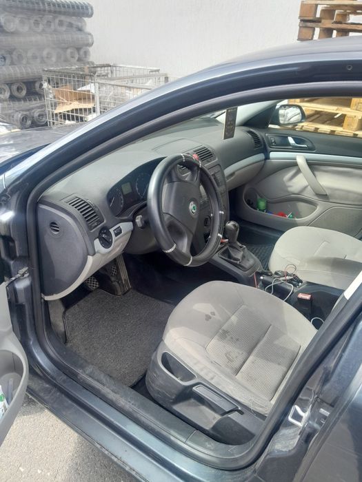 Skoda octavia 2008 1.6 mpi
