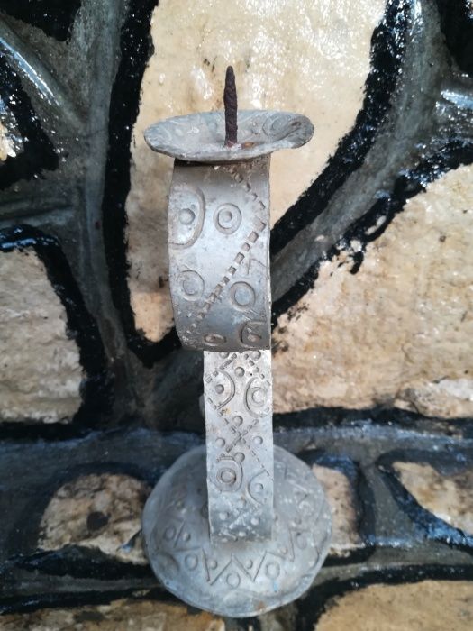 Алуминиев свещник