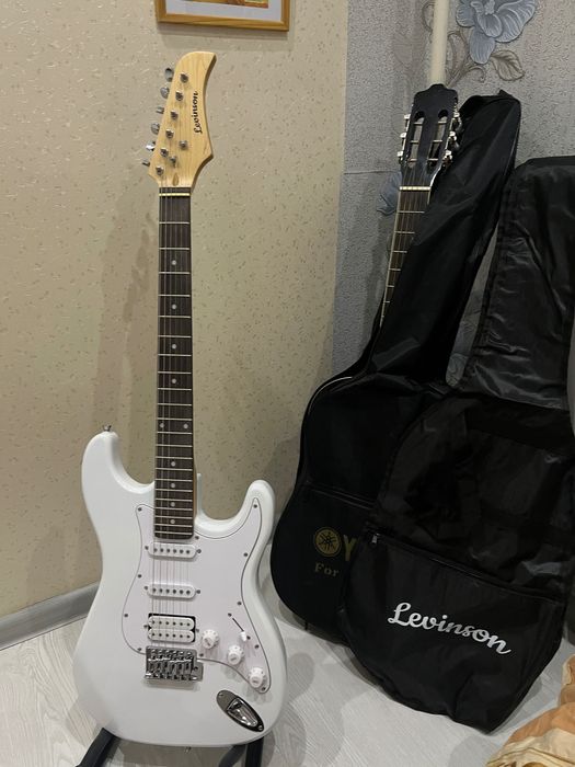 Электрогитара + полный комплект