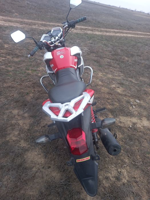 Продам хонда 150 кубов
