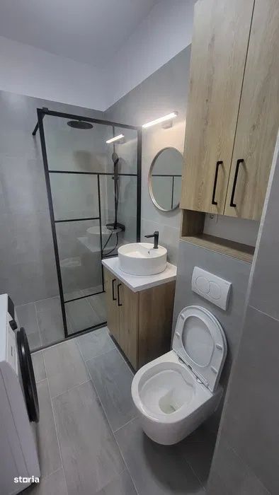 Apartament cu 2 camere, 48 mp, terasa de 25 mp, zona Eroilor