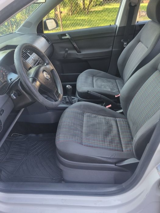 VW  POLO 1.2 an 2008,,Aer condiționat