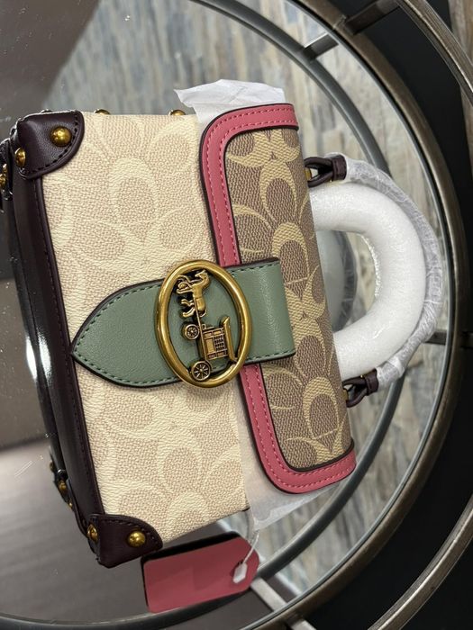 Дамска кожена чанта