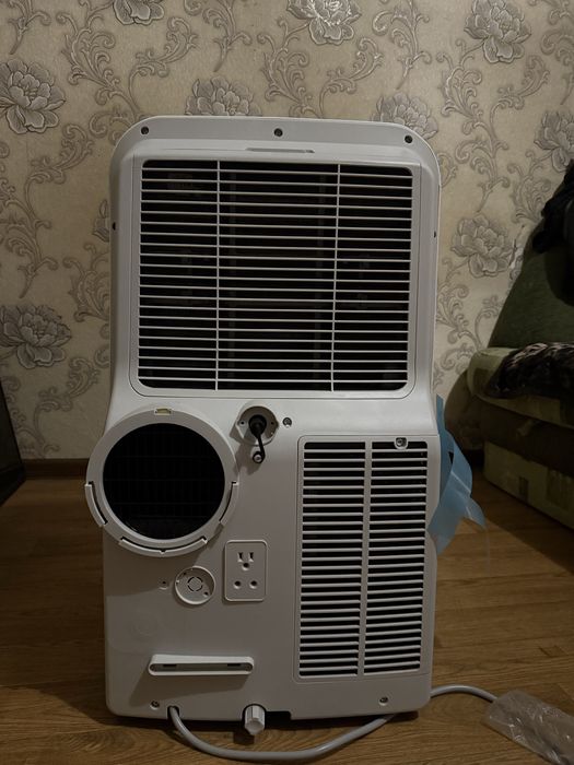 Продам напольный кондиционер новый