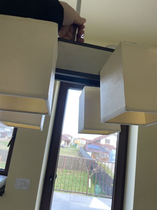 Candelabru de vanzare becuri led