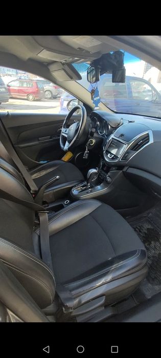 Продам шевролет круз