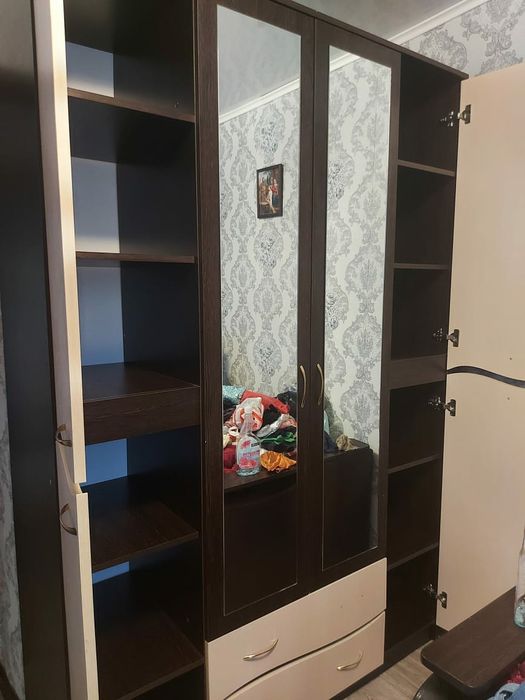 Продам шкаф в хорошем состоянии