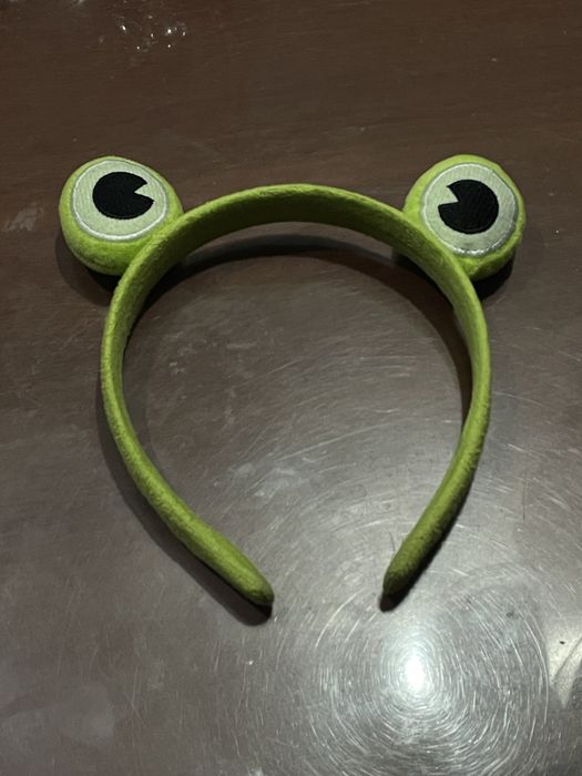 ободок с глазами