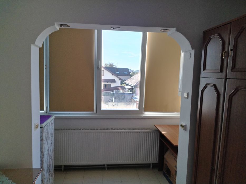 Închiriez garsonieră
