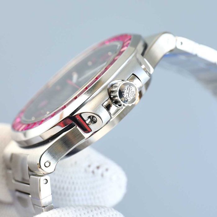 Patek Philippe Nautilus Ruby Bezel с автоматичен механизъм гр. София ...
