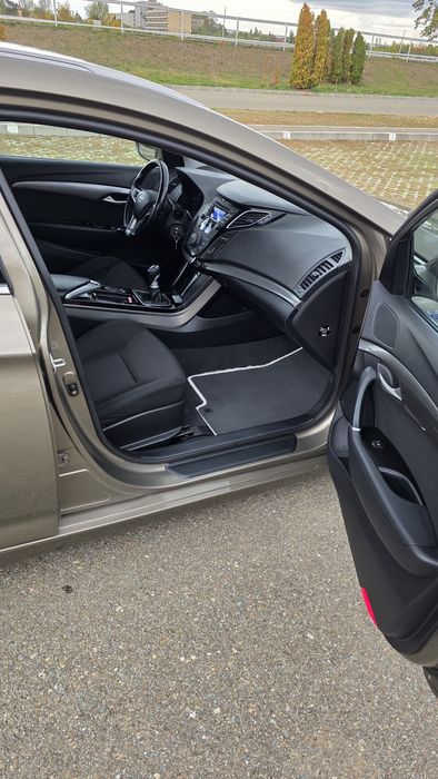 Hyundai i40 1.7 crdi Diesel  Fab 2013