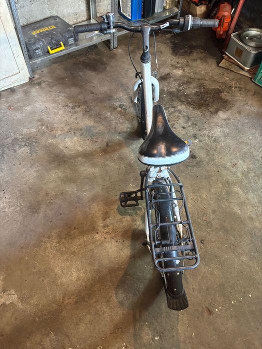 Продавам детско колело