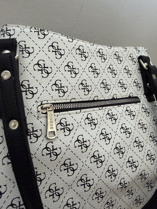 Elado guess noi taska
