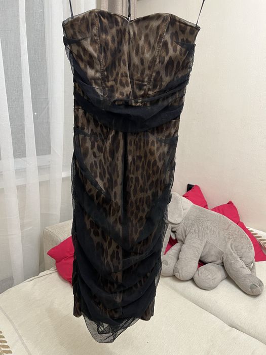 Женская одежда.