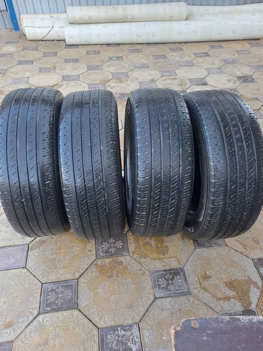 Продам шины в комплекте