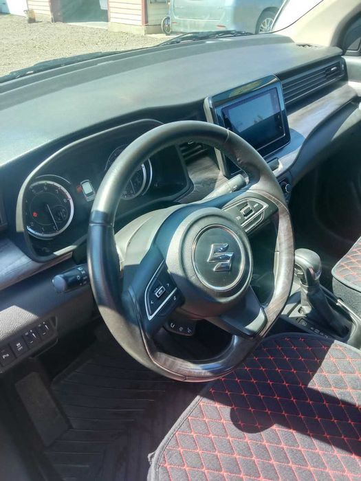 Автомобиль сузуки