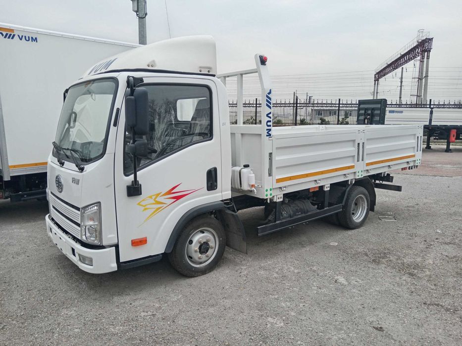 Автофургон бортовой FAW Tiger 2тонн