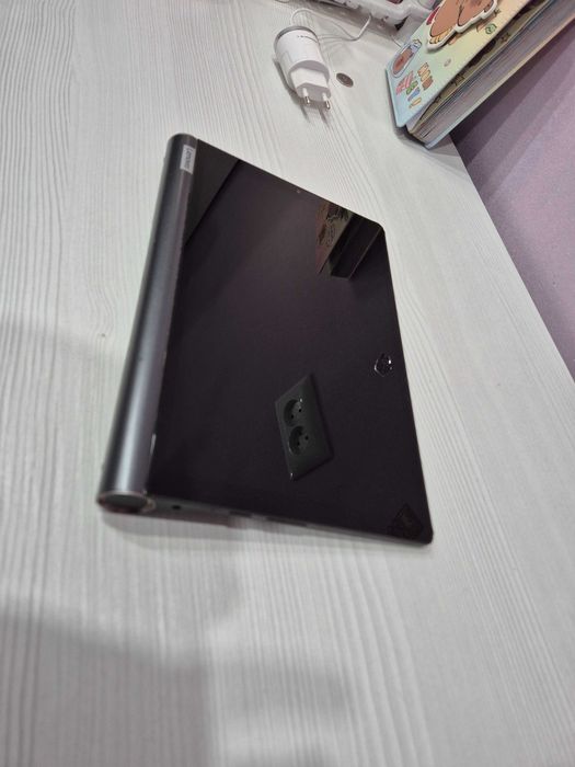 Планшет Lenovo Yoga Smart Tab YT-X705X