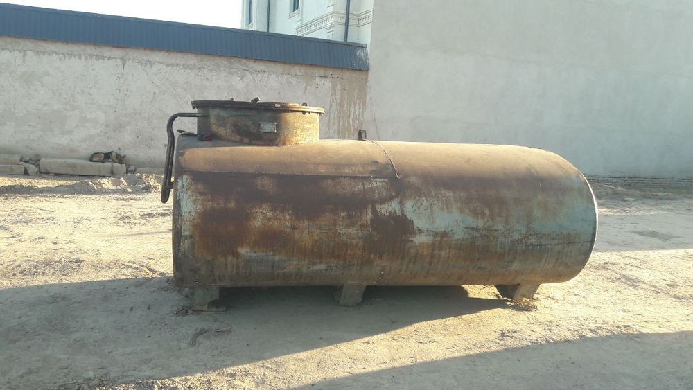 Ёмкость сотилади янги