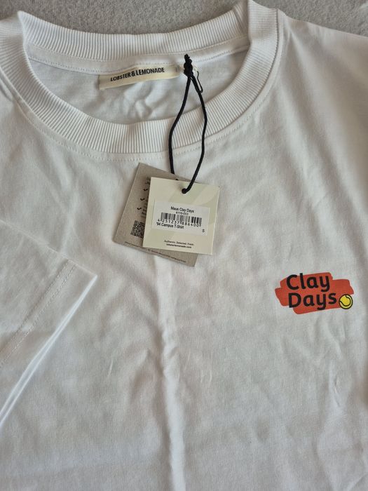 Tricou universal