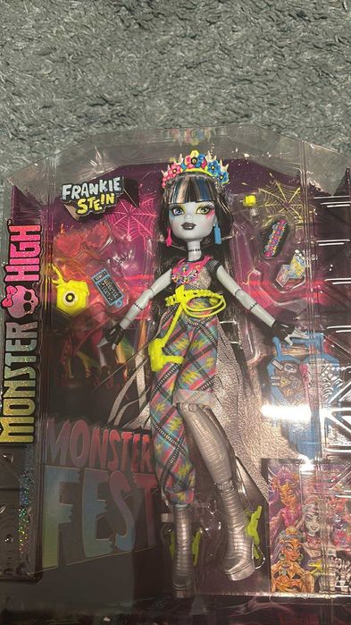 Papusa Monster High - Frankie Stein