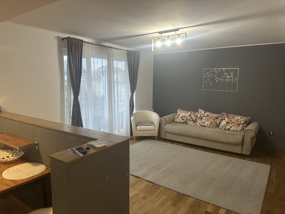 Apartament de inchiriat
