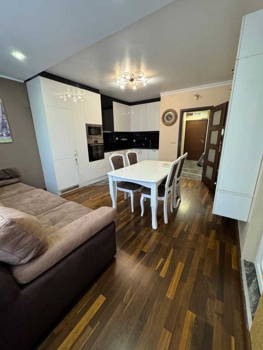 Дава се под наем Тристаен апартамент в София, Манастирски ливади - 84 кв.м за 737.97 € - Снимка #1