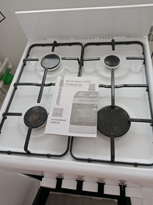 Продам газ плиту