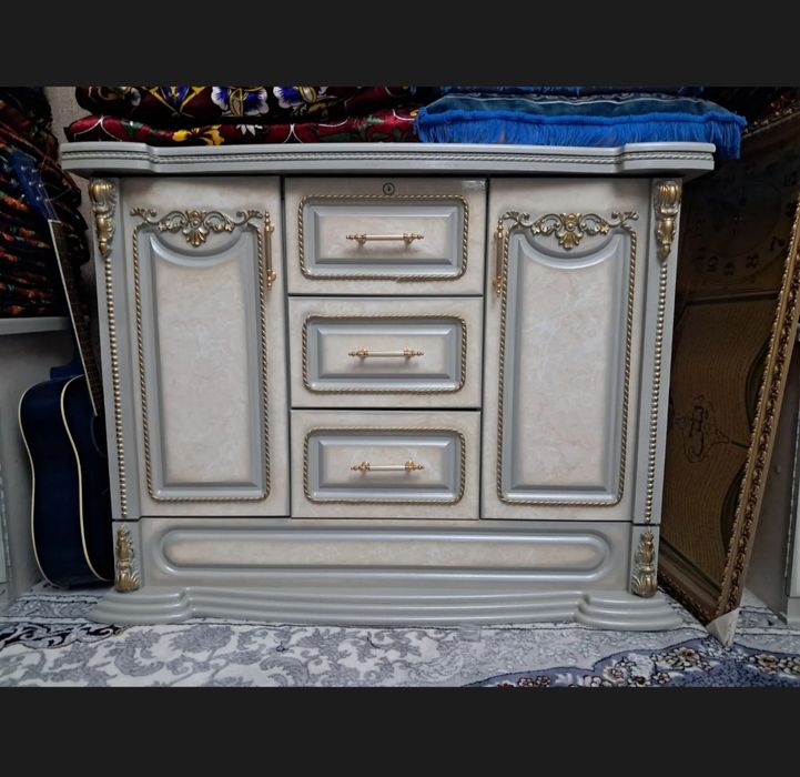 Sandiq, javon ,  2 komod